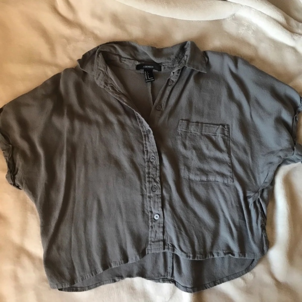Collared shirt